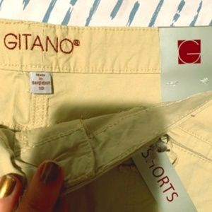 Gitano Shorts Size 8 **(WITH TAG)**